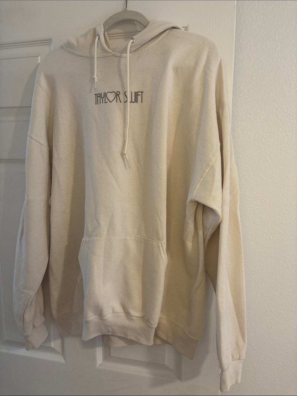 Taylor Swift Cream Crewneck Hoodie - Eras Tour XL